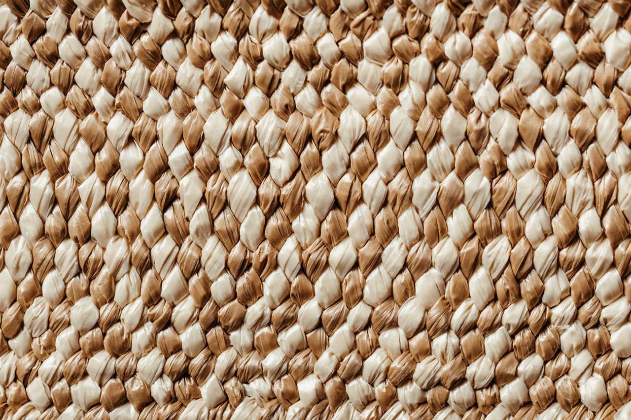 Tela de fibra natural tecida — biomanta para controle de erosão